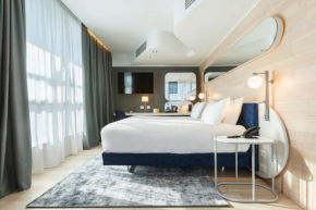 Отель voco Milan-Fiere, an IHG Hotel  Милан